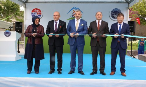 Ismail-Emrah-Karayelin-Kayseri-Programi-yine-cok-yogun-gecti