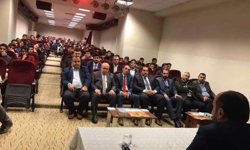 Karayelin-15-Temmuz-Demokrasi-Zaferi-ve-Sehitlerimiz-konferansi